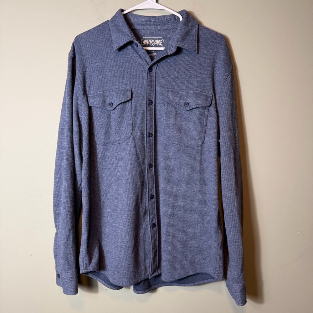 American Eagle Men’s Long Sleeve Button Down Shirt Thicker Material Large Blue